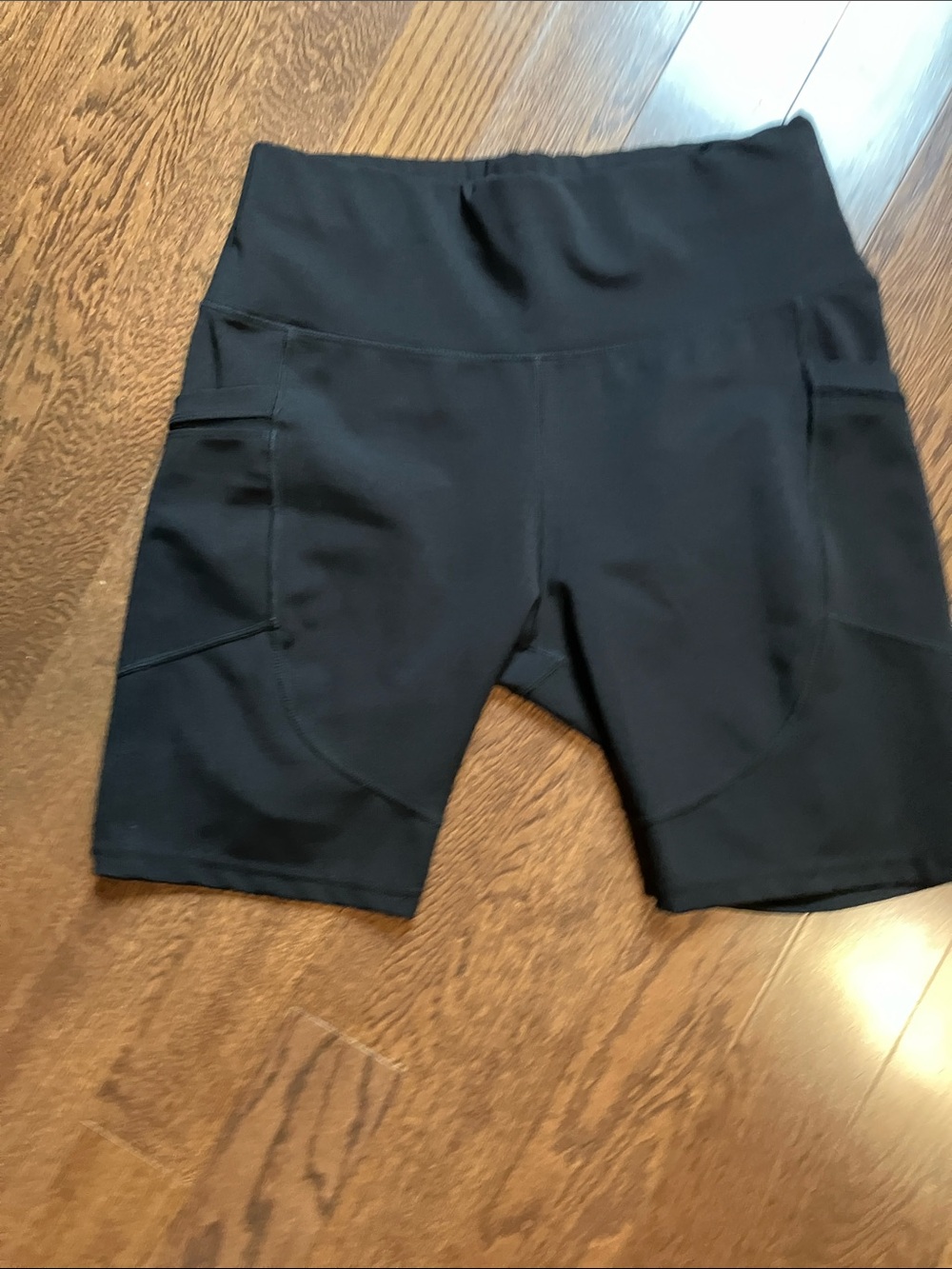 Level Up Active Black Athletic shorts worn 1 or 2x & FREE  heart earrings